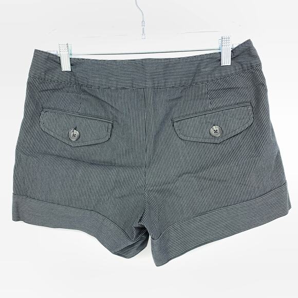 Y2K Xhilaration Dress Shorts Junior's Size 11 Gray Pinstriped - Picture 4 of 4